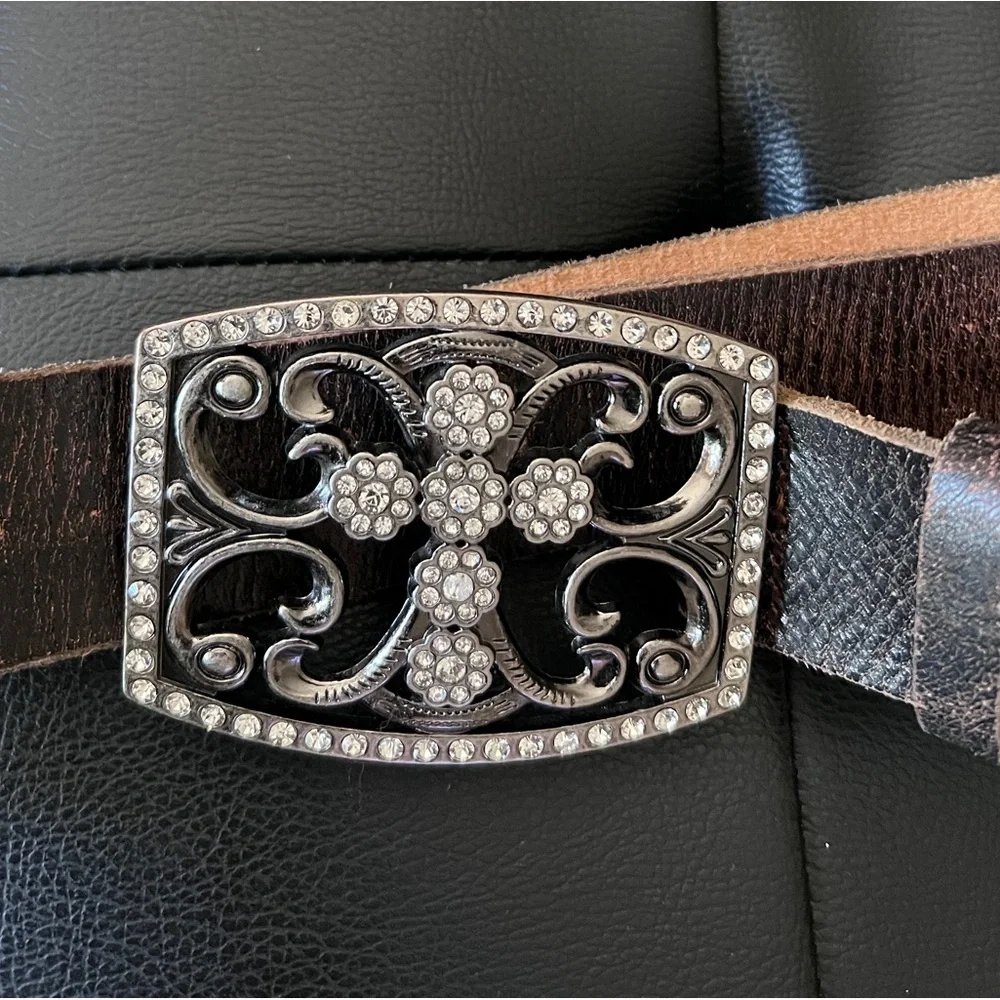 Vintage leather rhinestone cross buckle belt - Picture 2 of 9